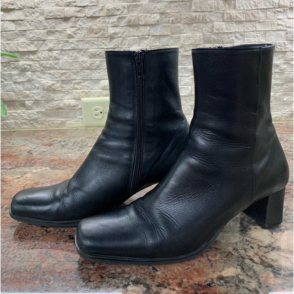 Women’s Sudini Black Ankle Boots